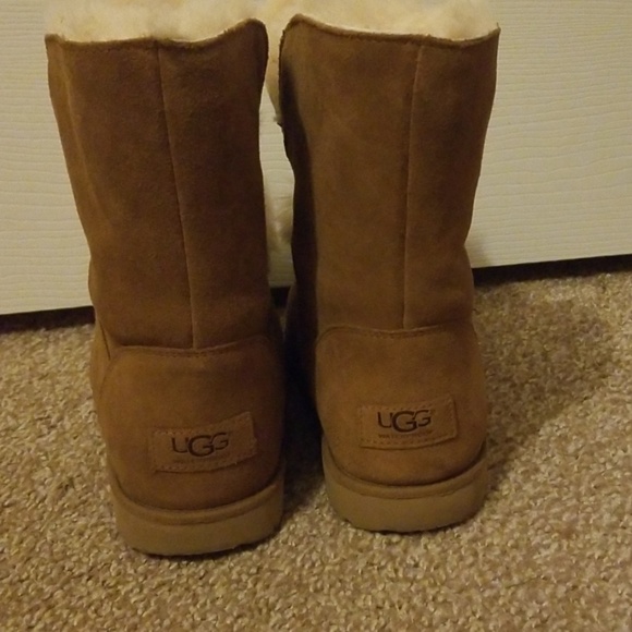 Ugg boots women's size 5 - Picture 3 of 4